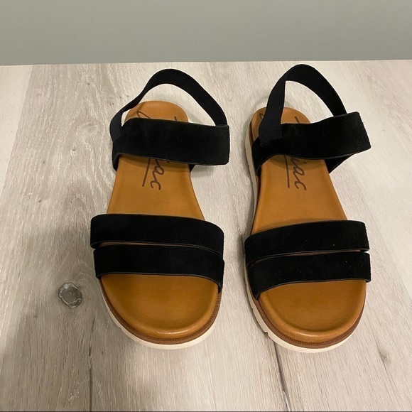 Zodiac Nuvola Comfortable Elastic Ankle Strap Sandal, size 9.5, black - Picture 3 of 7